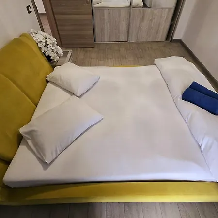 Apartament Azizi Side Family - Pool & *