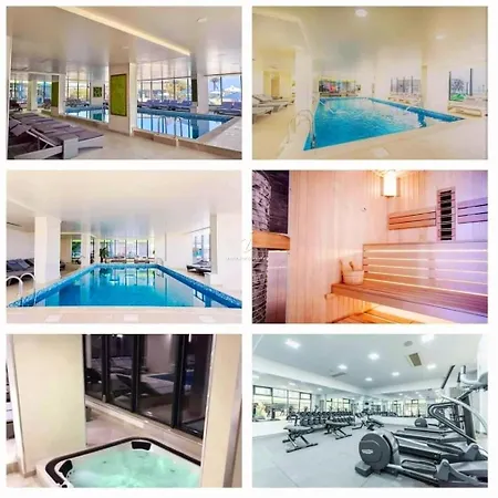 Azizi Side Family - Pool & Apartament *